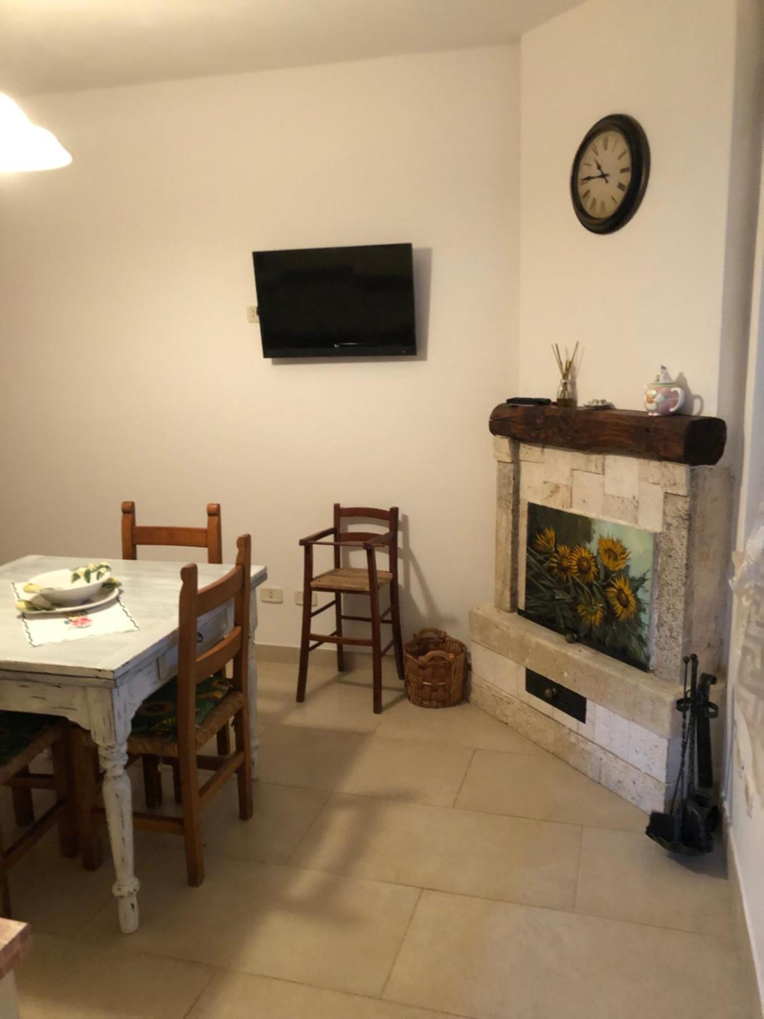 Agriturismo La Canonica Manciano Bagian luar foto